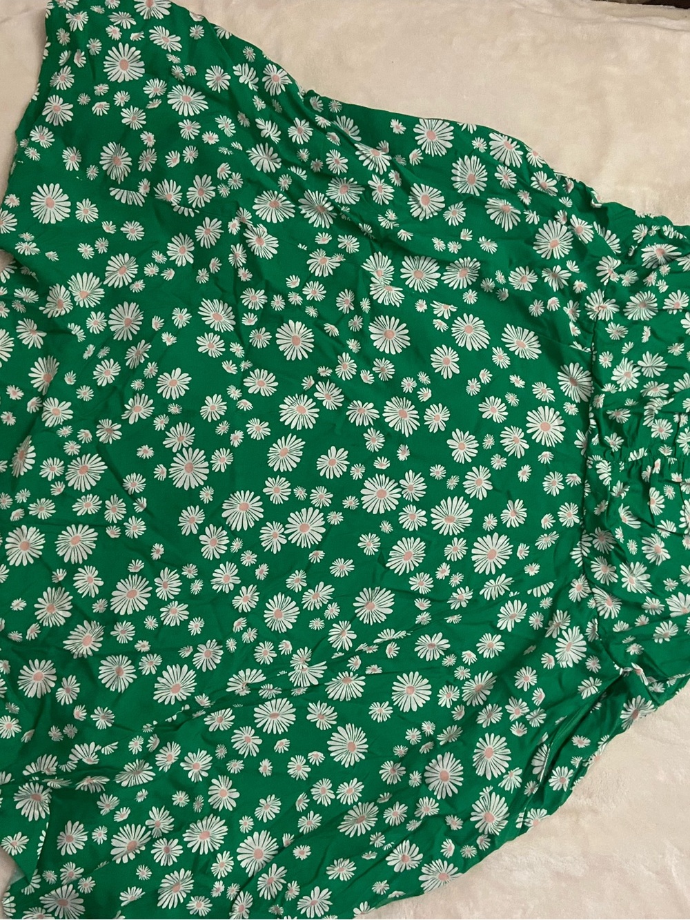 torrid Green Daisy-Print dress size 1